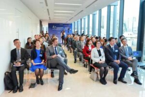Beijing-London finance forum explores collaboration