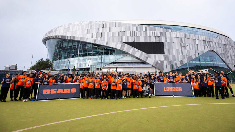 Bears host Mini Monsters clinics in London