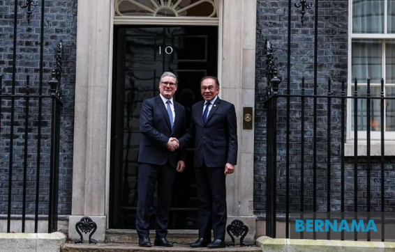 Anwar meets UK Prime Minister Keir Starmer